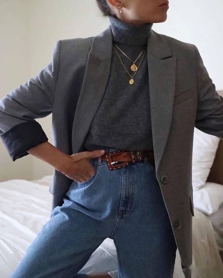 黑色|秋天这件内搭才是刚需！！