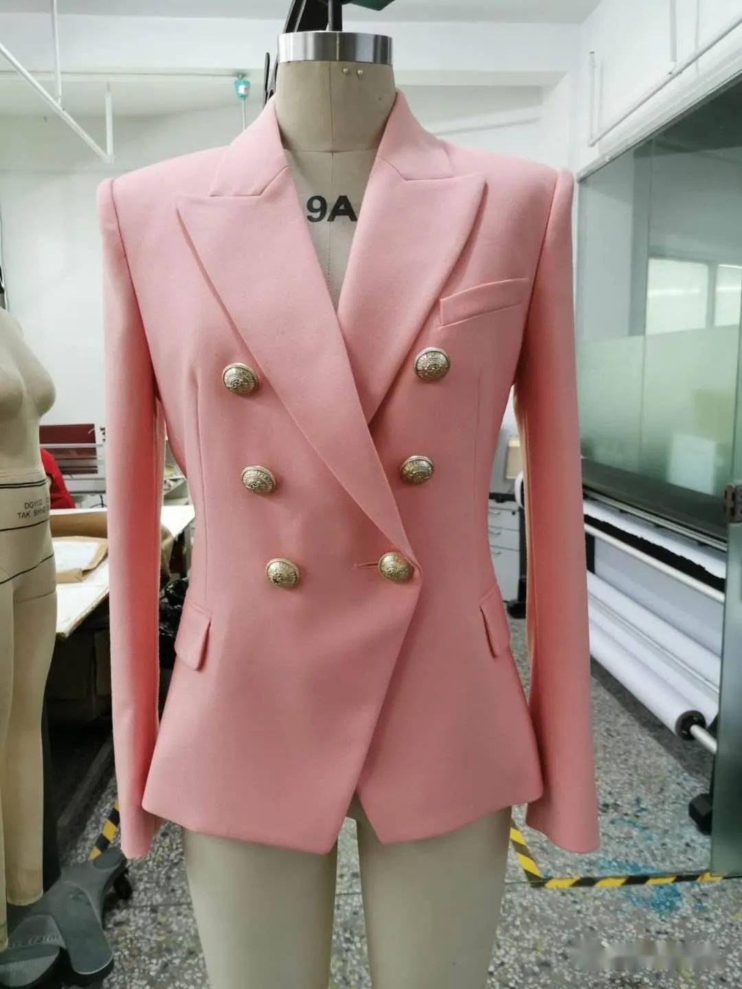 秋冬来|渠道：秋冬来啦，把原单服装一手采购资源分享给大家！