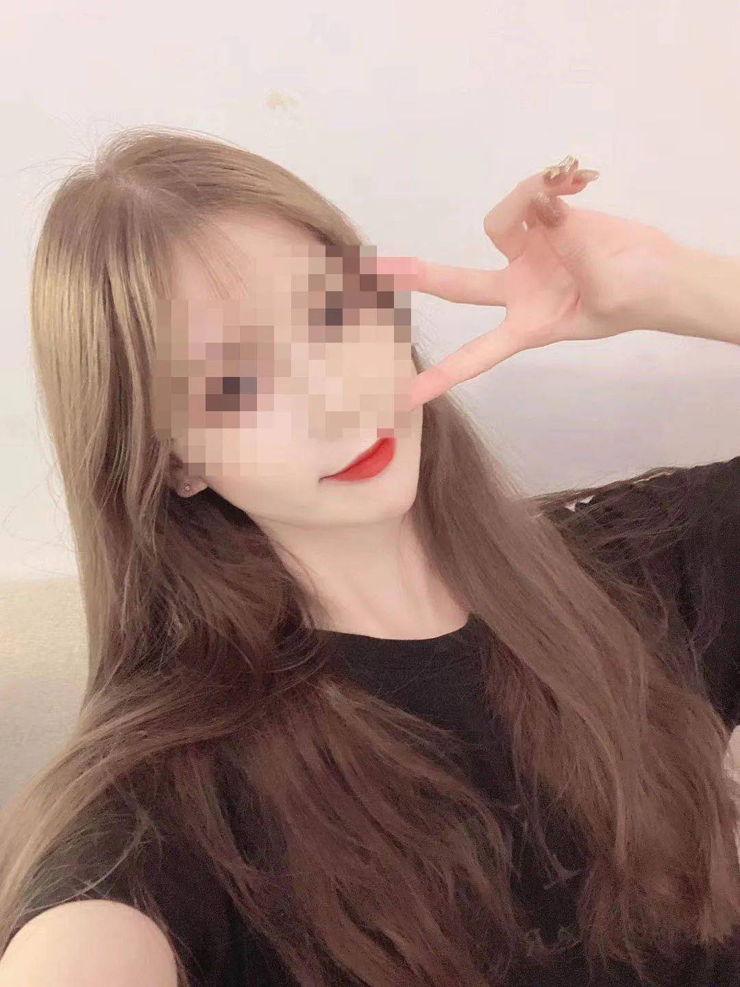 chiina|S航高颜值空姐代购假Lamer烂脸竟引路chiina网站?