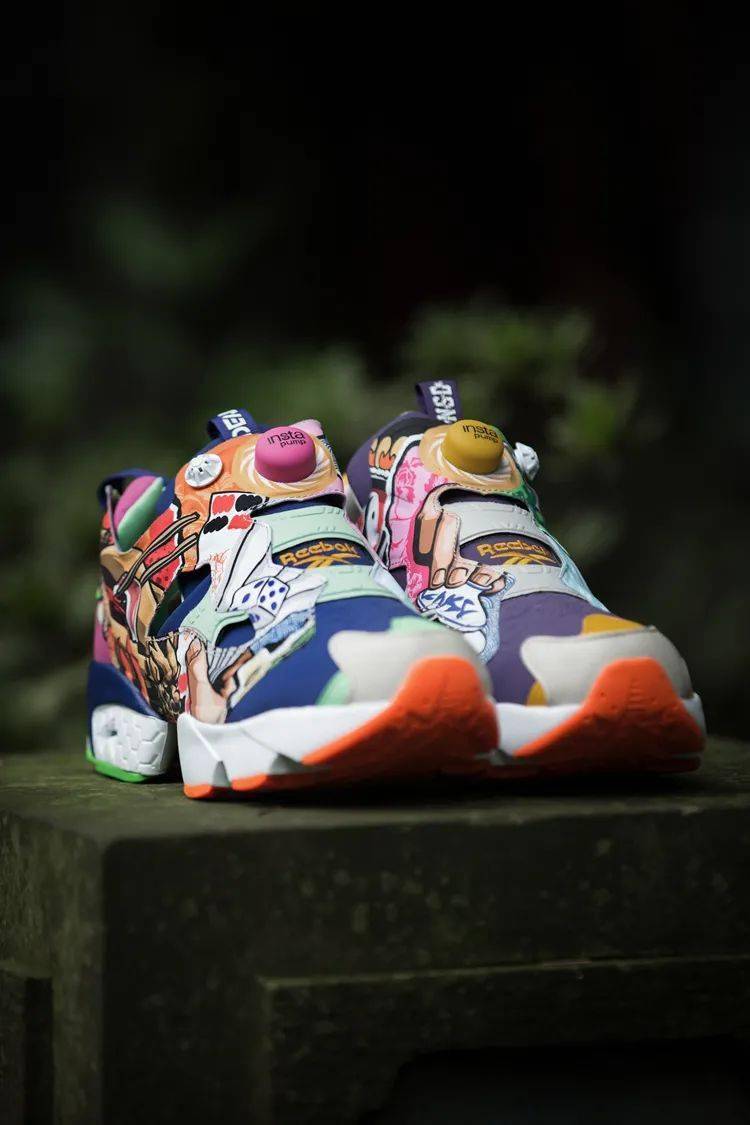 成都|细节多到数不过来！「成都」配色三方联名新鞋来了！