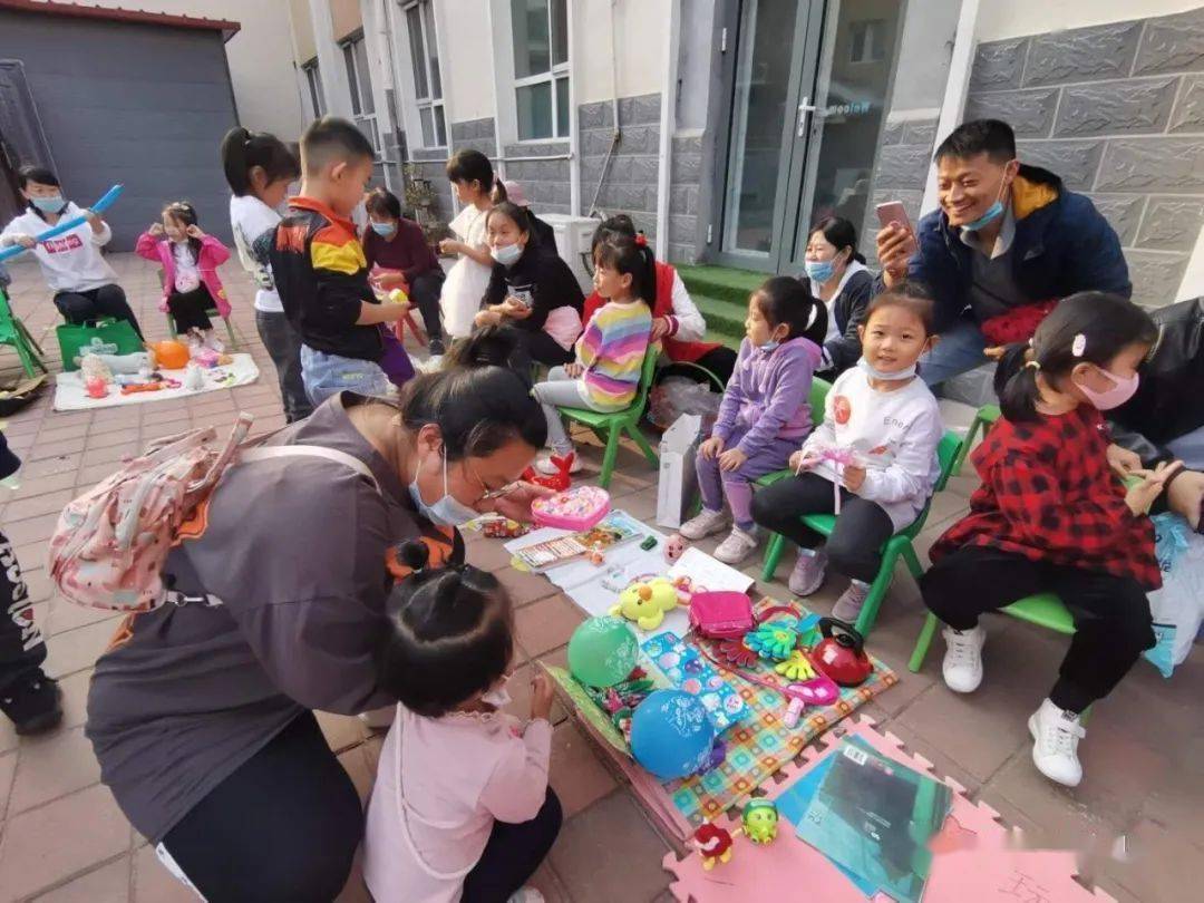 跳蚤市场是怎么样的 4b027031f58d4e4d9502682f8d1bd5a7.jpeg