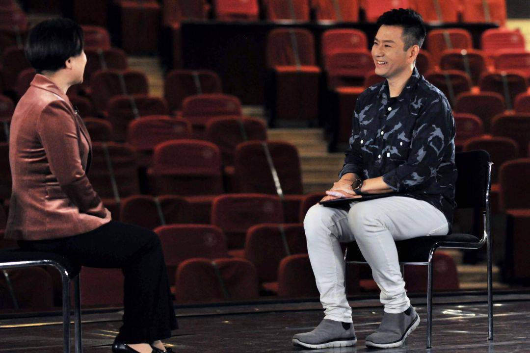 闫巍，短剧演员的璀璨之星，闫巍，短剧演员的璀璨之星