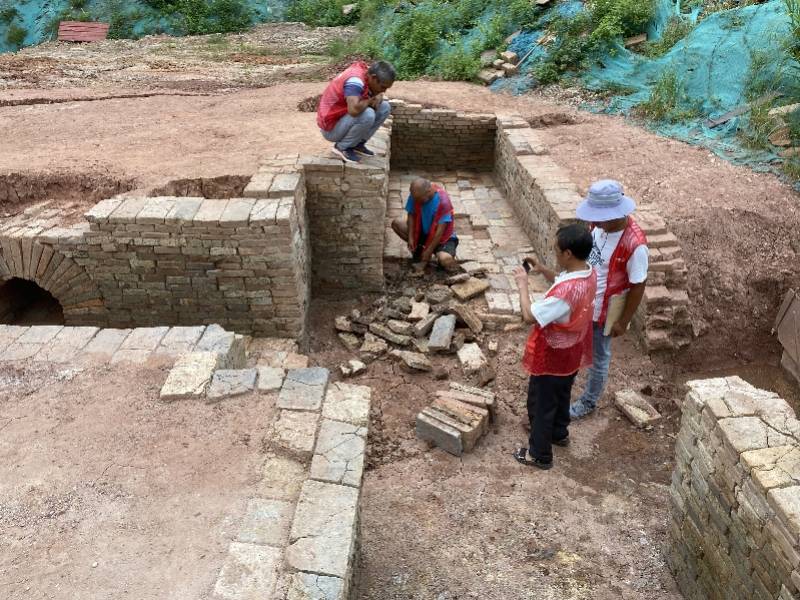 古墓|广州考古新发现：125座古墓，在广雅中学内！