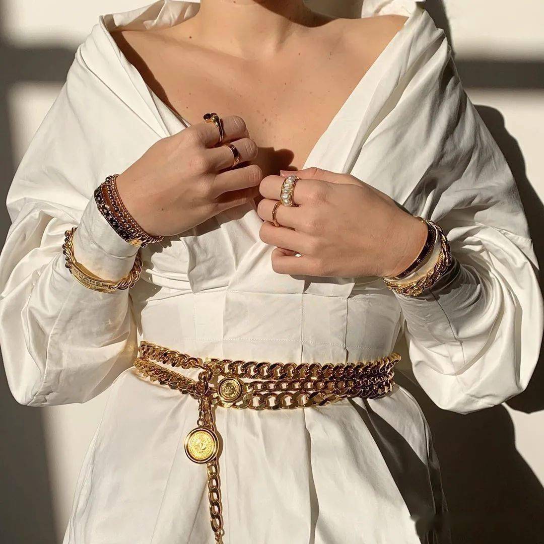 Coco|凭什么不是真金白银的CHANEL配饰,有这么多人愿意买单