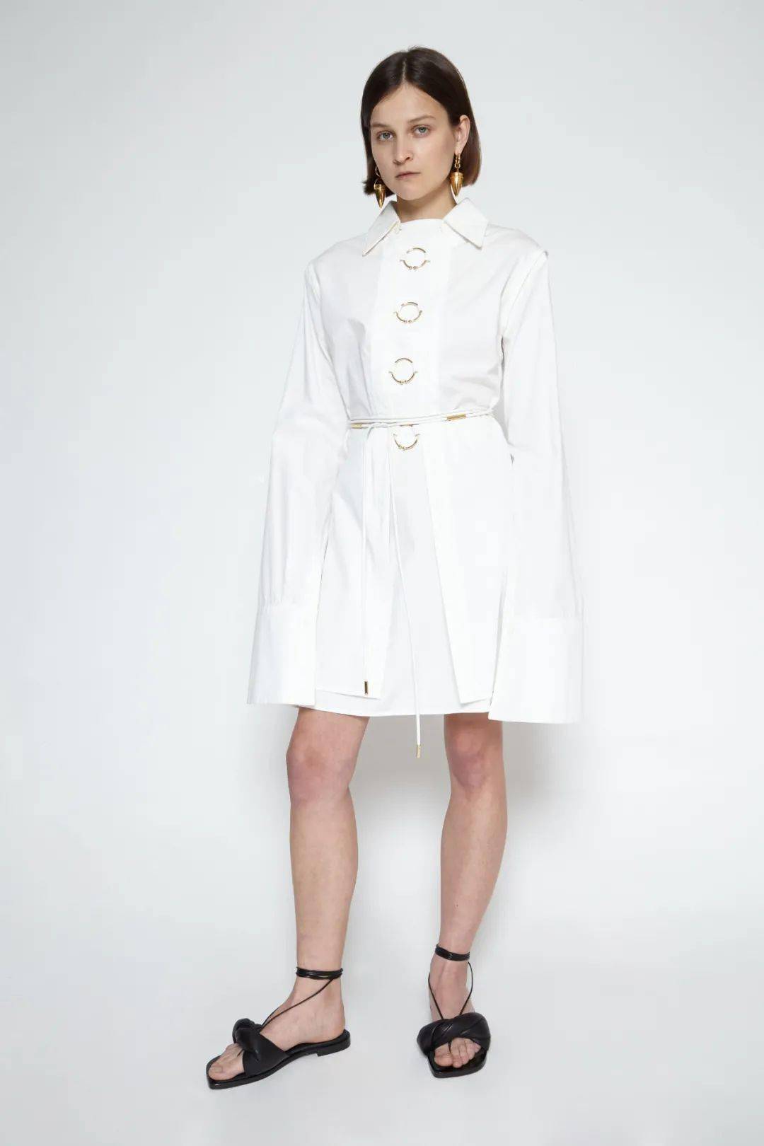 链条|易烊千玺被绑凳子上?时尚圈的链子有点厉害!