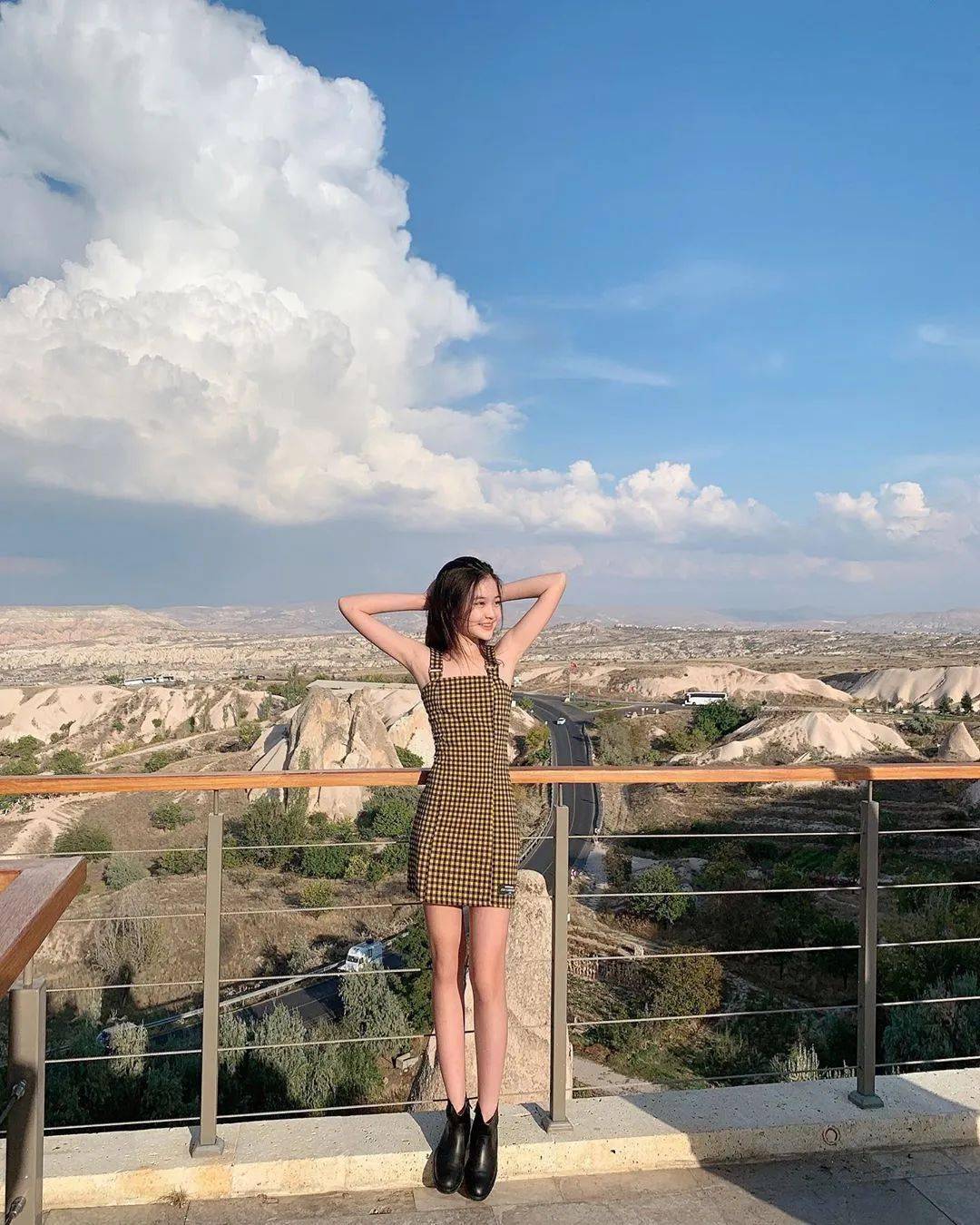 Sung|「F cup」或许有很多，但Jennie只有一个