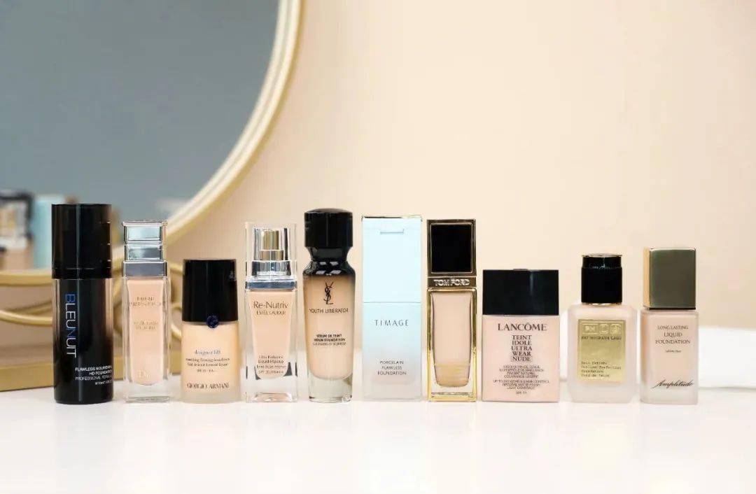 自然光|12款秋冬粉底｜就想通过实测帮你找到最适合你的…