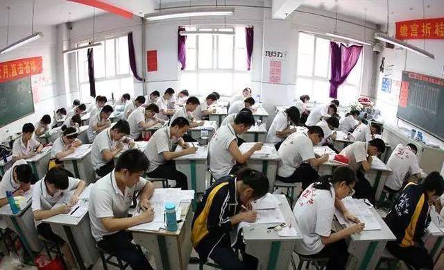 成绩|在重点班当倒数第一是什么感觉?建议高三学子和家长收藏