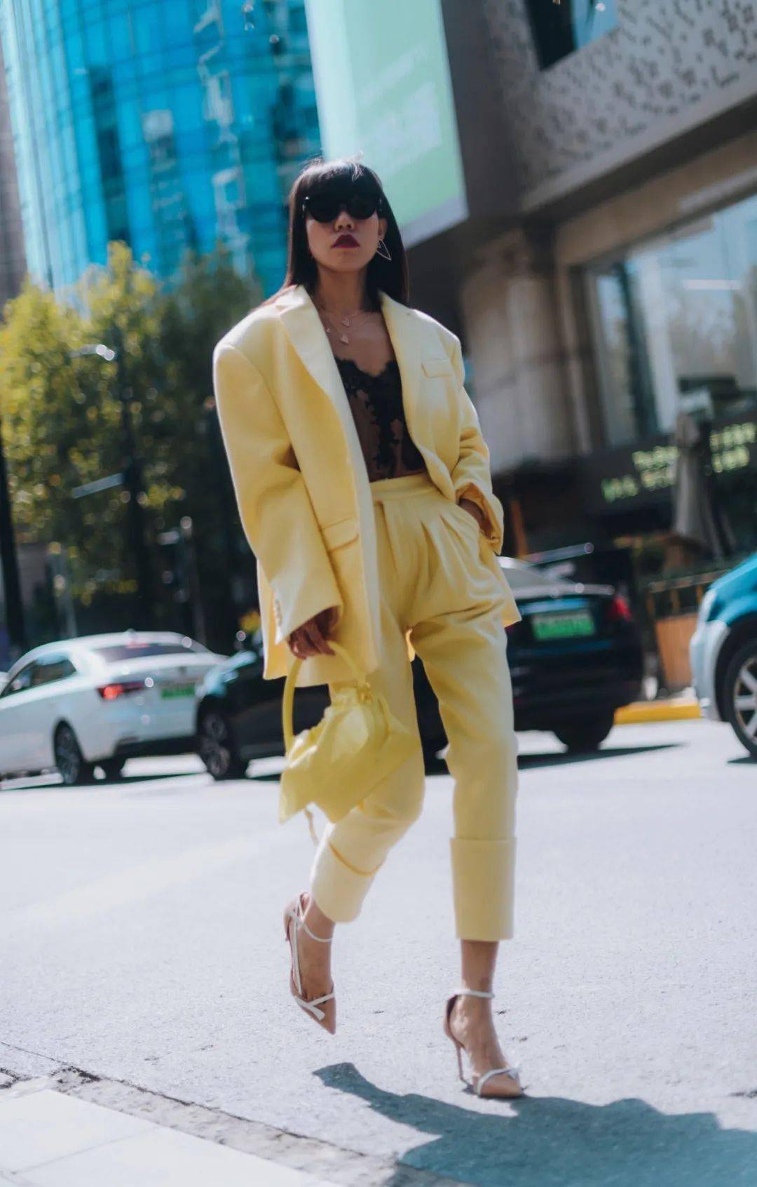 时装周|2021SS上海时装周 | 中国时尚向阳而生！