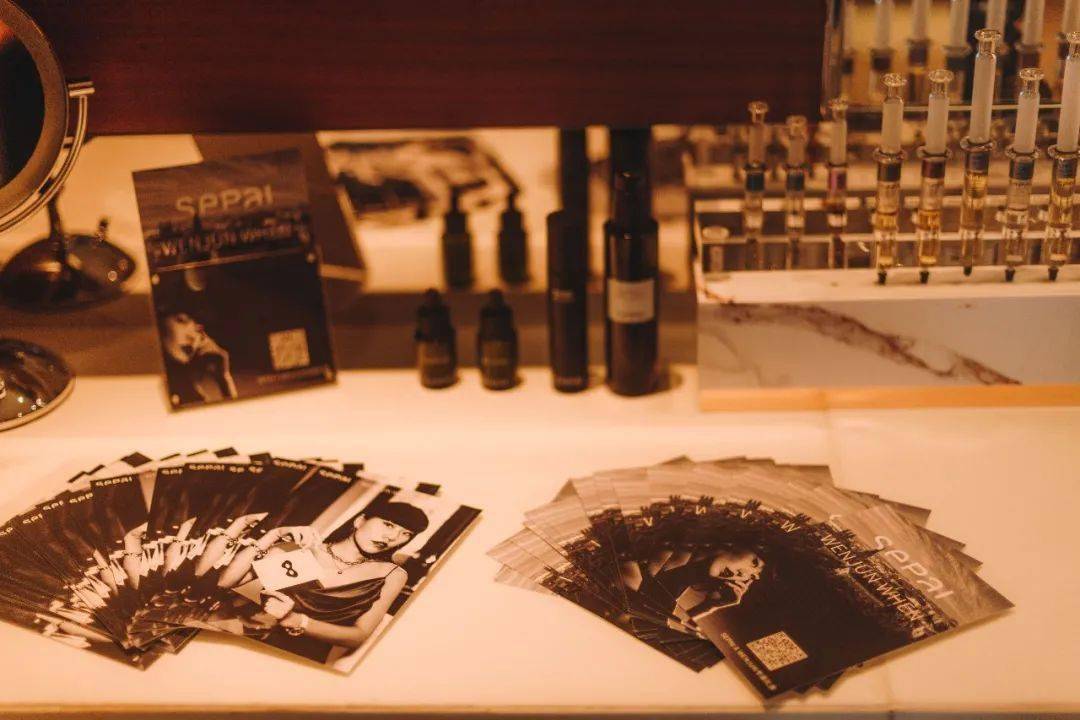 时装周|2021SS上海时装周 | 中国时尚向阳而生！