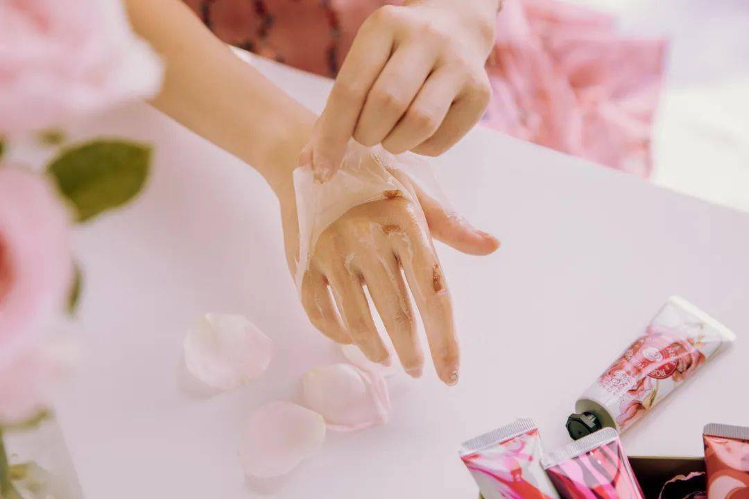 玫瑰|解决黑、干、糙，养出娇嫩双手，还买1送1