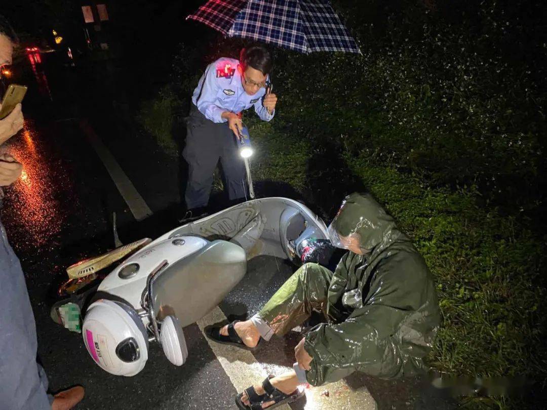 因雨天路滑,崇左一地区发生的道路交通事故共14起