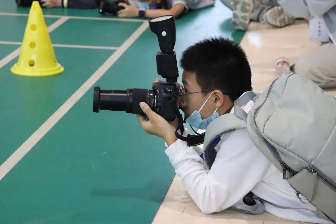 下城区第十二届中小学生艺术节观成杯摄影现场比赛顺利举行