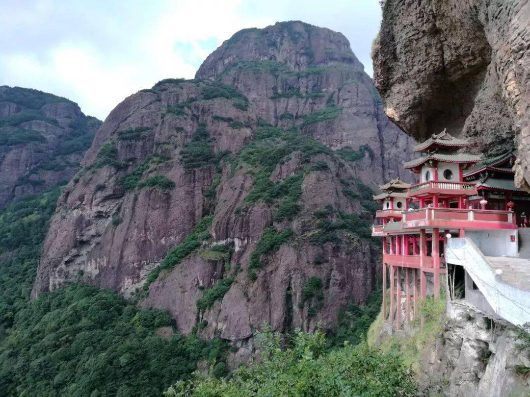 平和悬空寺灵通岩 庄上土楼纯玩一日游