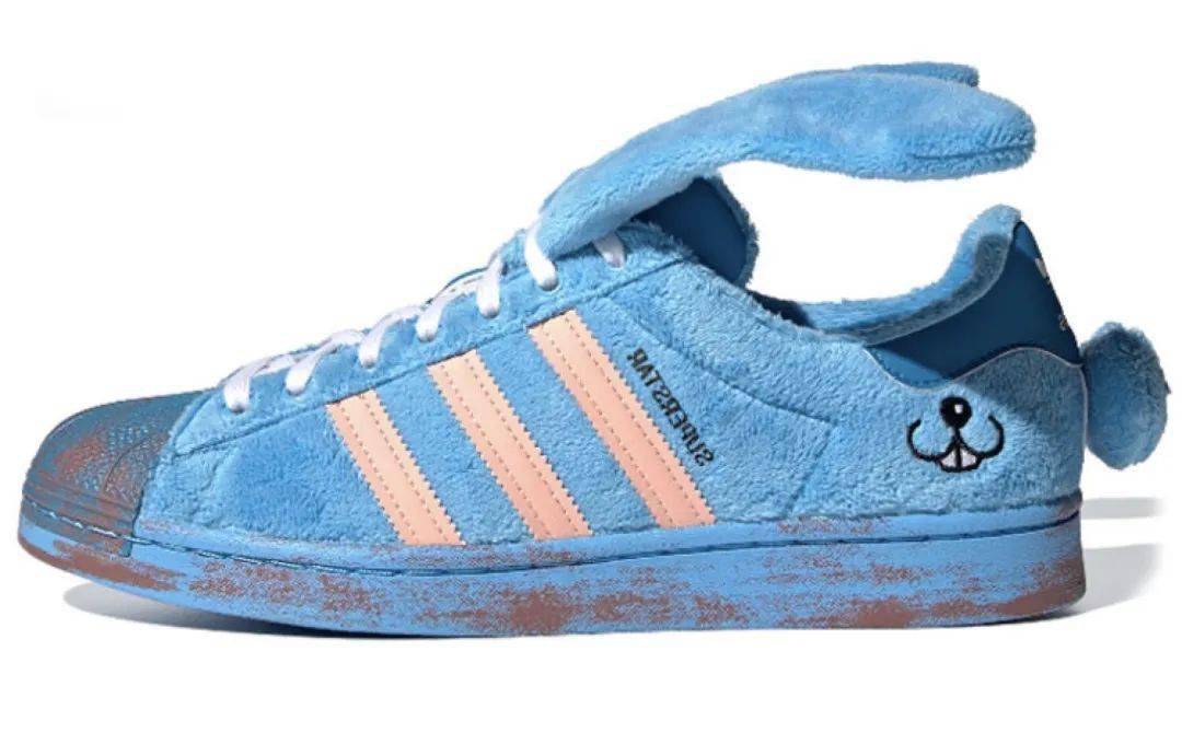 -in-|近期最贵的 10 双女鞋，“奶茶”和“小香奈儿”的同鞋型 battle