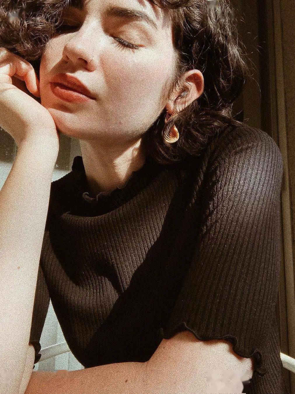 醉意|微醺美人 几分温热的醉意 几分疏离