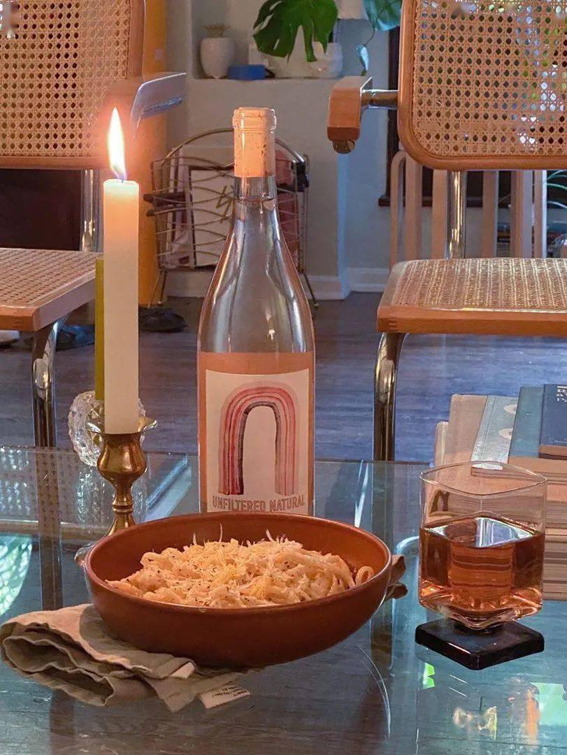 醉意|微醺美人 几分温热的醉意 几分疏离