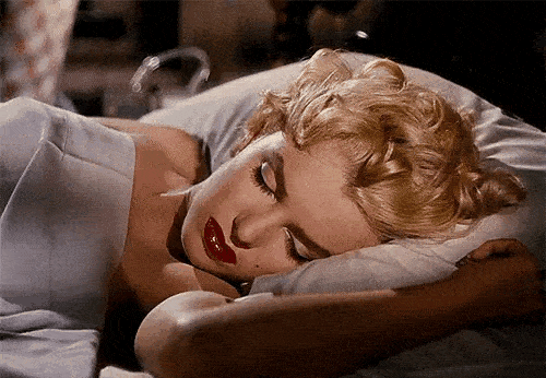 颐和园|中国风雕花口红，颐和园这套口红美到舍不得涂！