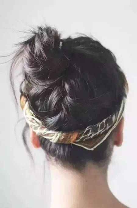 风格|丝巾是女人最好的闺蜜~