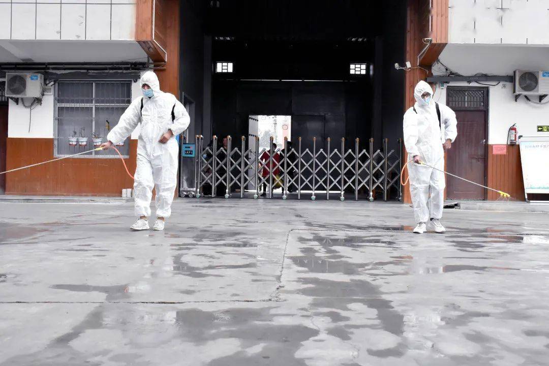 树人口罩_立德树人图片(2)