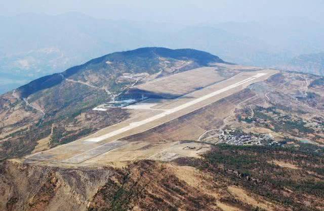 起降“航母式机场”,难度有多大?