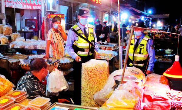 @iPhone|@iPhone12，蓝色，还是我们专业