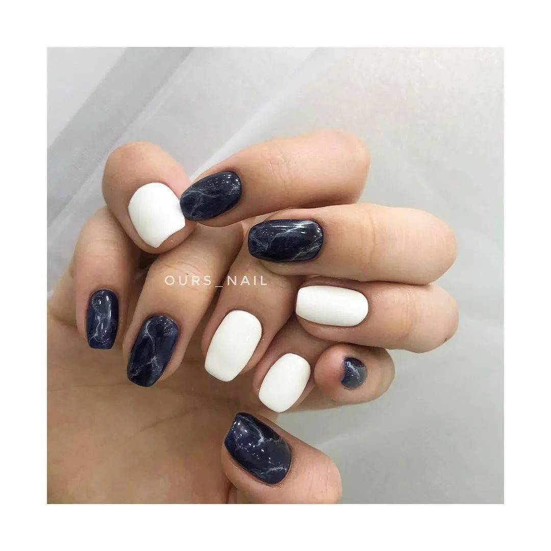 款式|每刻美丨两大流行款式的秋季美甲新鲜直达