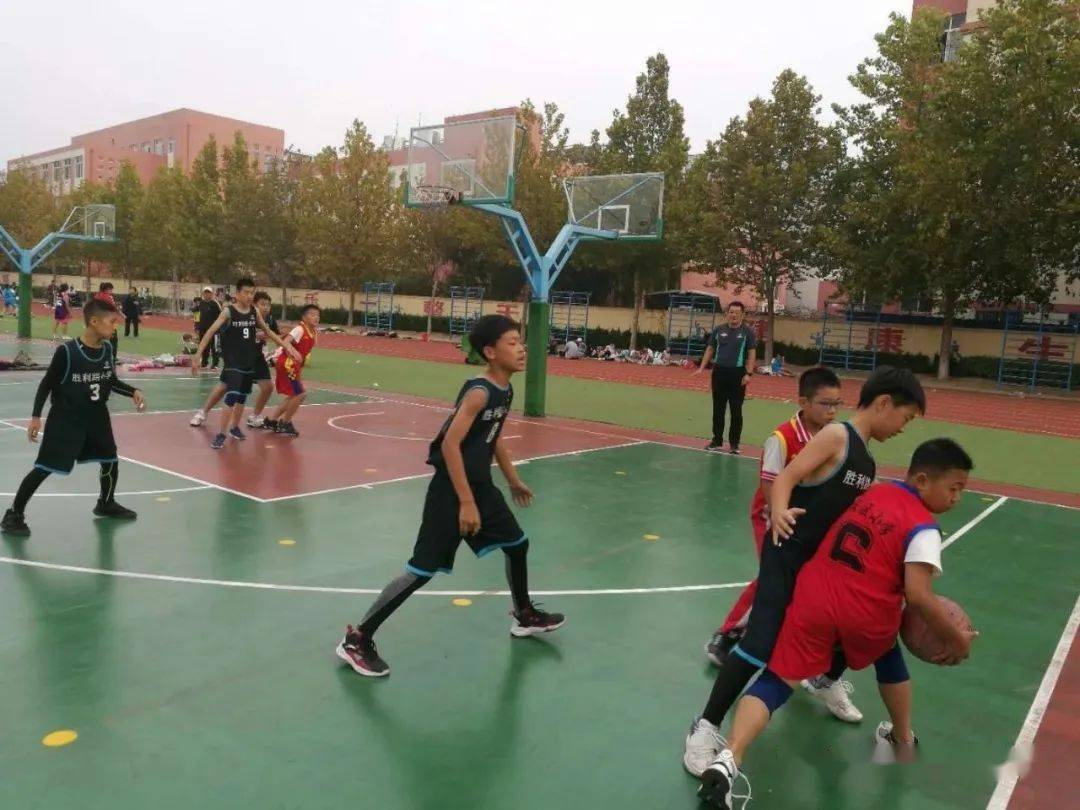 办好老百姓家门口的每一所学校——平度市胜利路小学