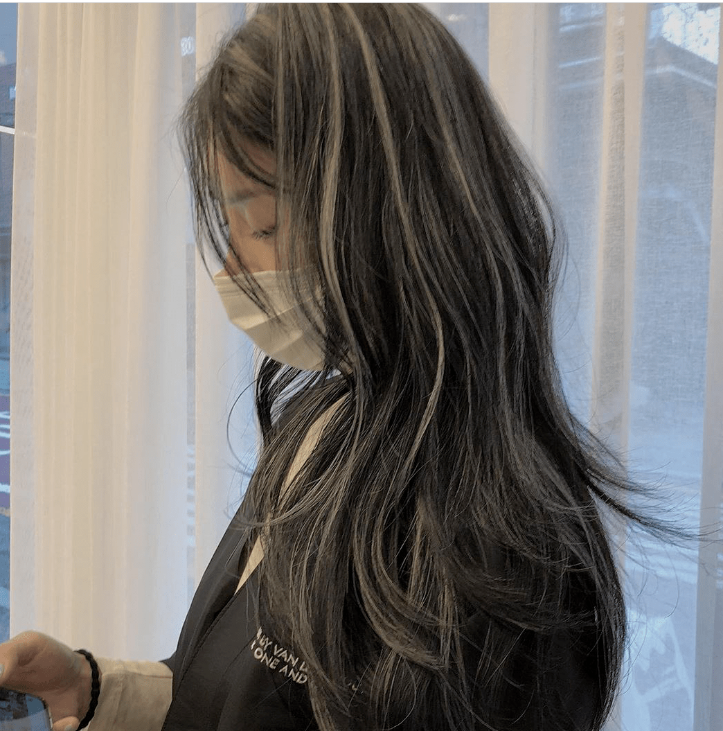层次|学会这几点,秋季长发更迷人