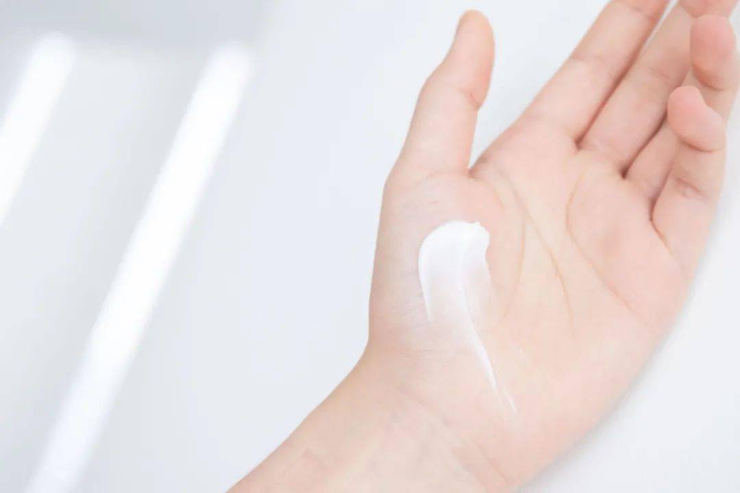 ml|5折捡漏不买后悔!科颜氏高保湿面霜限量购!秋冬敏感、干皮闭眼入!