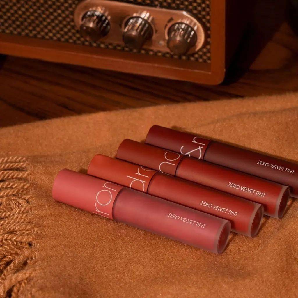 奶油|秋冬怎么能少了奶油杏口红，也太太太好看了！