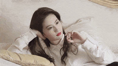 柳燕|周迅素颜吓坏路人，张曼玉真容让粉丝失望！女明星容颜破灭，都因为没做好这件事！