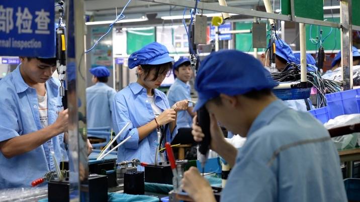 品牌|89元电饼铛养活一条生产线，外贸工厂推网红爆款造国货品牌