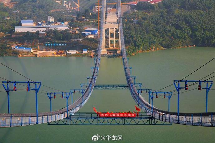重庆新田长江大桥主缆架设完毕 预计2023年建成_阶段