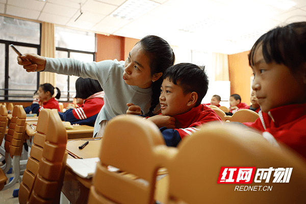 扶贫|通道：千里扶贫送教 真情近在咫尺