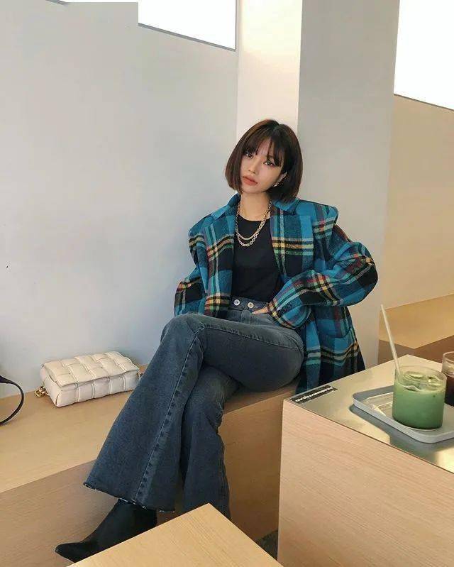 瑞小美|答应我，下次剪头发带着BLACKPINK的新专辑去好吗？