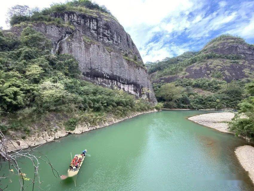 介绍武夷山的主要景点 7ac94e92c5c74ac08b3da564b95ecdc3.jpeg