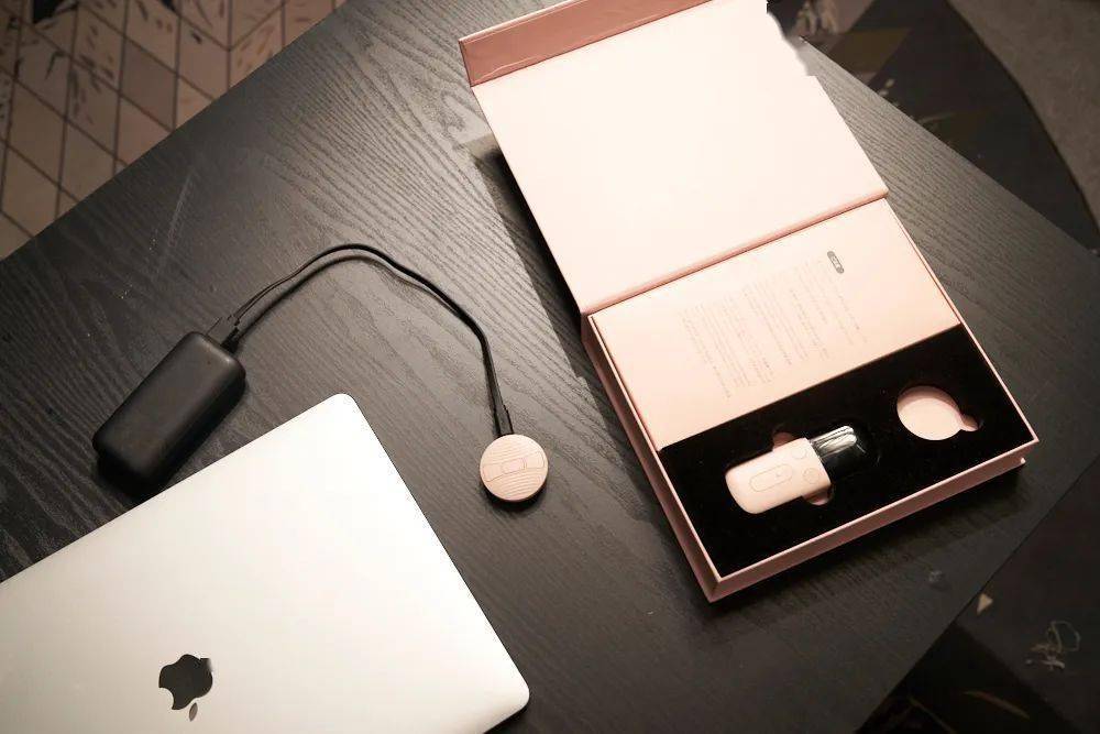 腰带|日本变态“收腰带”,25分钟等于卷腹368次!狂甩游泳圈,轻松get少女腰!