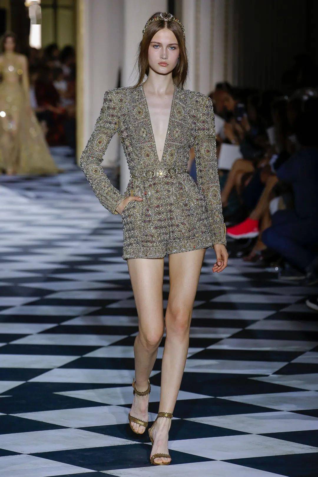 艺术|拜占庭风格时装 | 富丽堂皇拜占庭 ,至高无上是流行