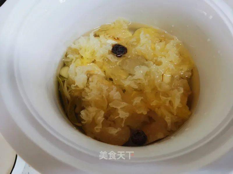 银耳为什么要放冰糖 5dae098838a54706b9358db16d15ad40.jpeg