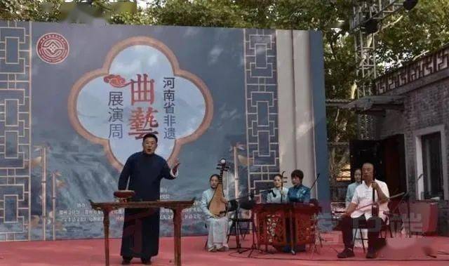 状元游街唢呐曲谱井冈山_百鸟朝凤唢呐曲谱简谱(2)