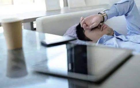 午睡虽好，但有个特大的坏处！这2类人千万别午睡,尤其第一类人。