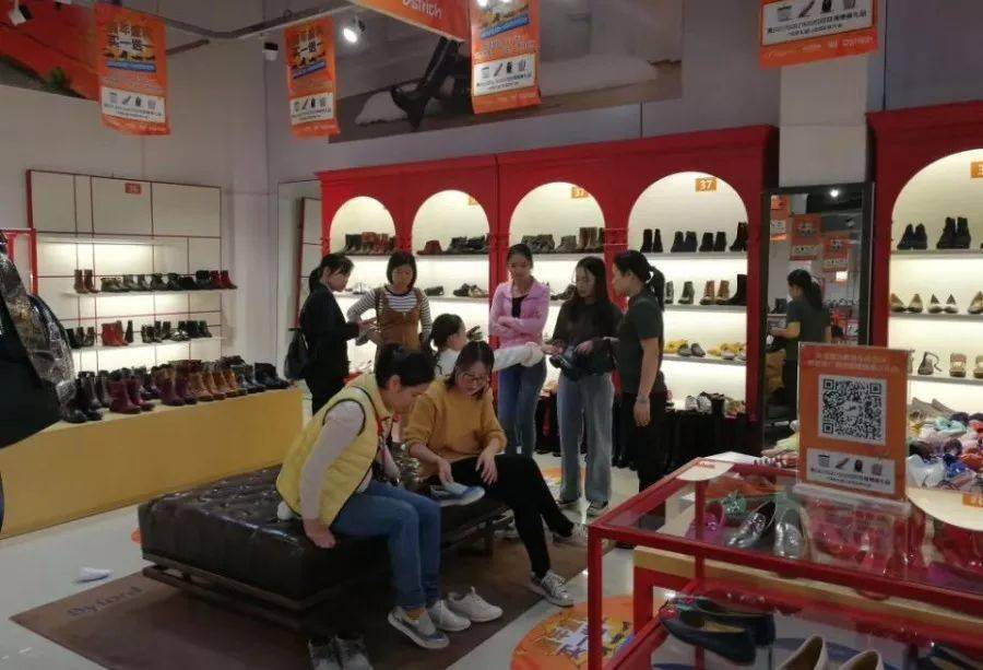 表情|快入！迟咗就冇！畀个表情包你体会一下...