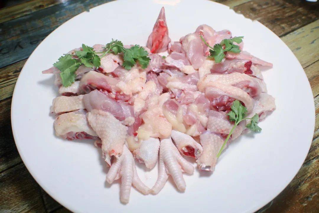 如何挑选新鲜的鸡脚 f61d9522dce347b6aa3dd8d165b6f17a.jpeg