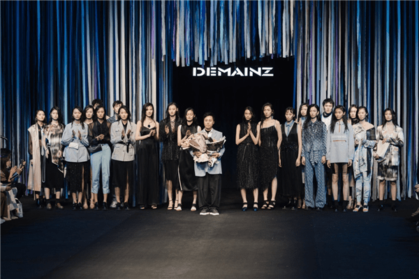 女性|DEMAINZ翌知2021全新春夏系列在京发布