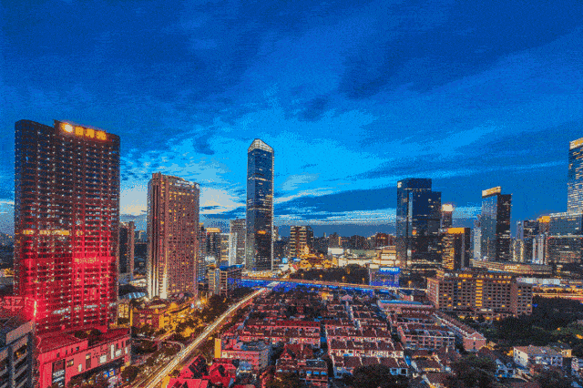 时尚|半个娱乐圈都来了！成都凭什么？