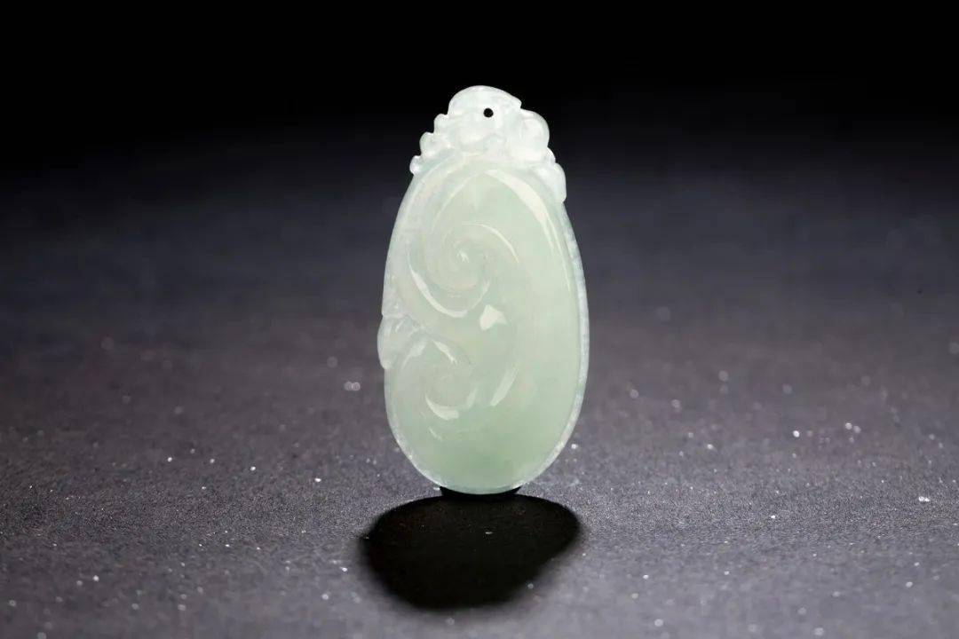 翡翠|秋冬戴这些才能时髦又高级，精致女人的首选！仅需百元，还不快抢!