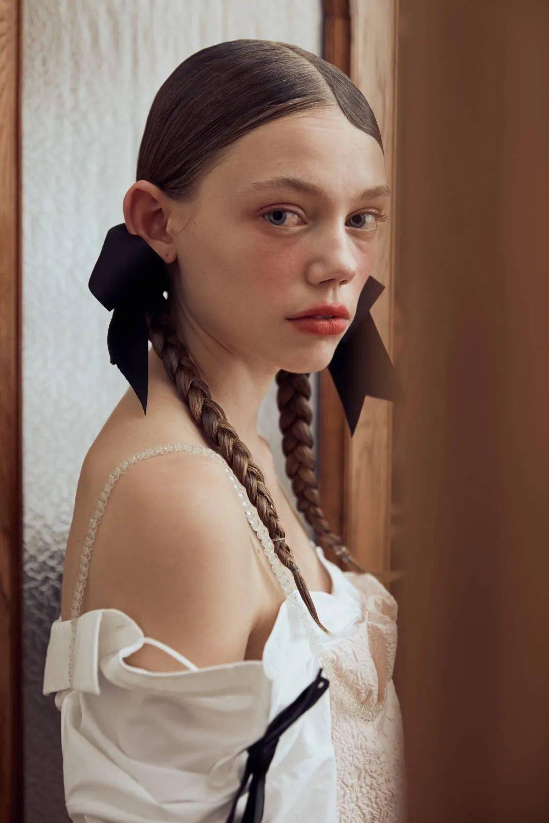 毛戈平|李佳琦推荐~热销4万+！能顾持妆10小时的神器究竟是什么？