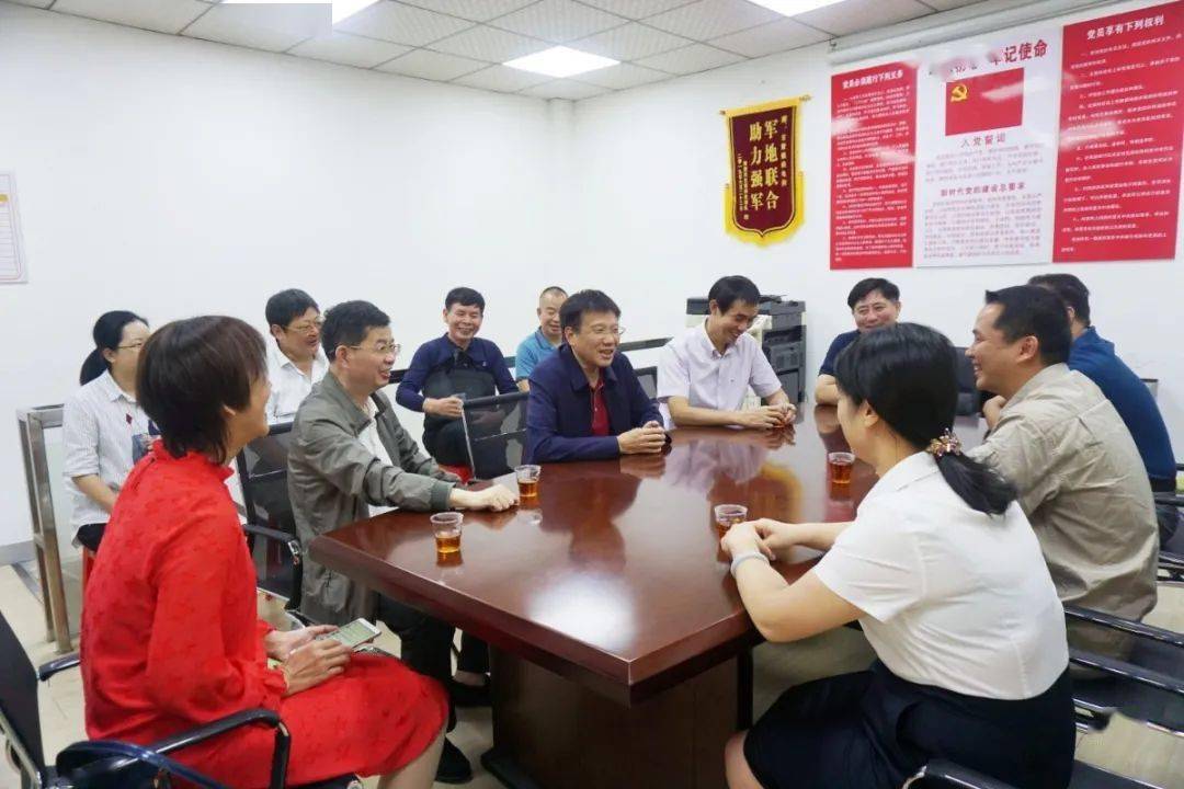古雷镇人口多少_北流隆盛镇有多少人口