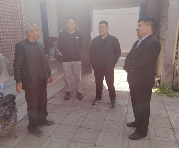 磁县副县长乔顺平到讲武城镇走访慰问建档立卡贫困户